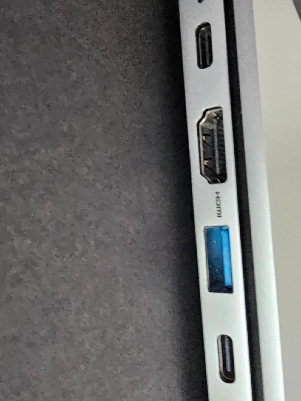 SAMSUNG Galaxy Book 15.6